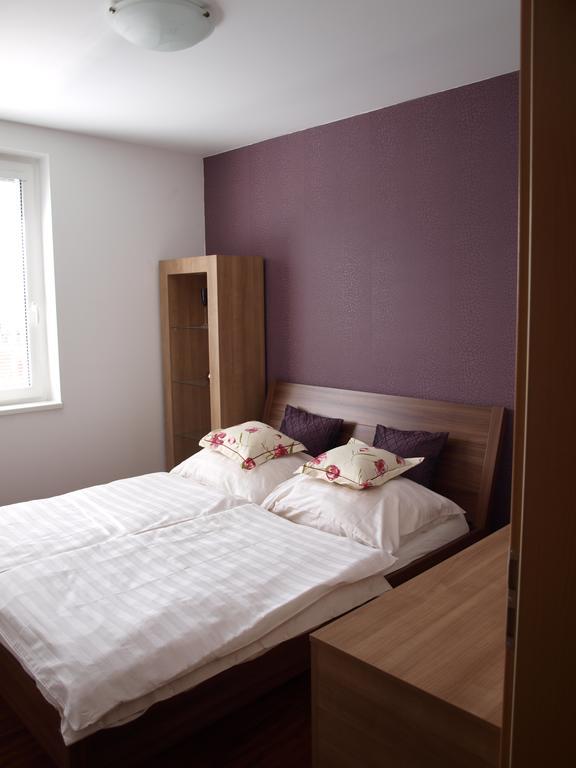 Apartman Drahovice Karlovy Vary Chambre photo